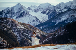 Zimowa sesja ślubna w Tatrach na Rusinowej Polanie